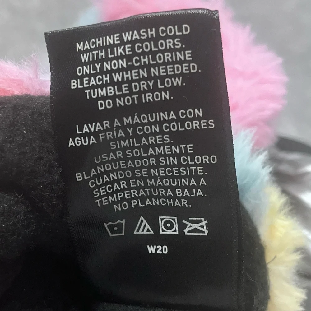 Swiss Tech Girls Rainbow Powder Muff‎ SILVER METALLIC Winter Gloves L/XL